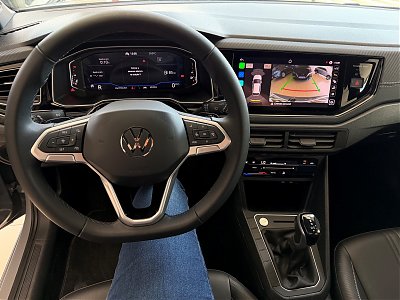2148_eu932p5c.jpg